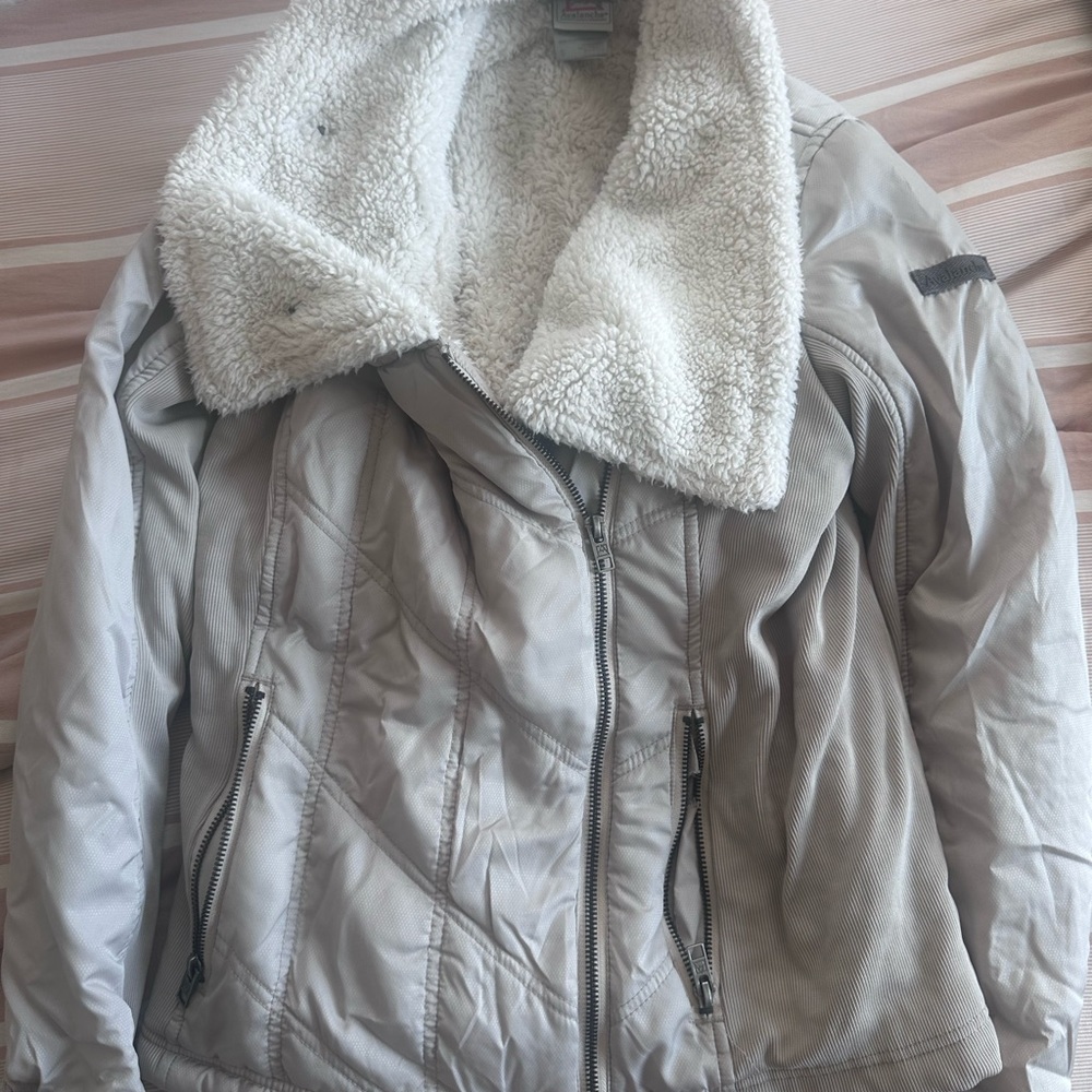 Women's Gray Sherpa-Lined Jacket